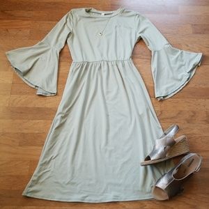 Dress with bell sleeves